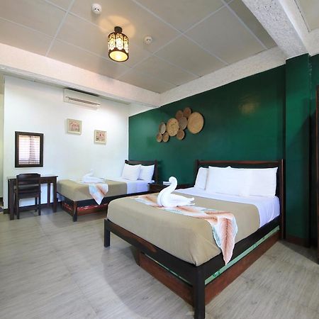 Ala Amid Bed And Breakfast Puerto Princesa Buitenkant foto